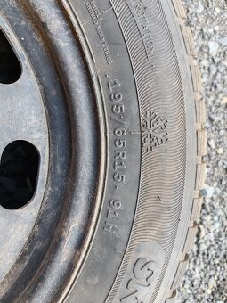 Prodám zimní kola 195/65 R5 - 3