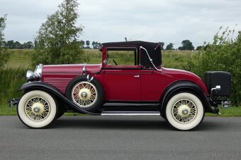 1929 Marmon Model 68 Convertible - 3