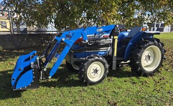 ISEKI TL2300F s čelním nakladačem - 3