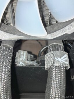 Asus ROG STRIX LC RTX380Ti O12G GAMING - 3