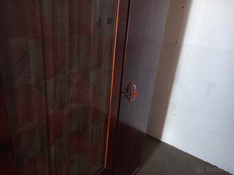 Starožitná skříň 60léta třídveřová - 3