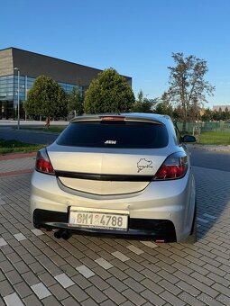 Opel Astra H,  OPC line 12/2007 - 3
