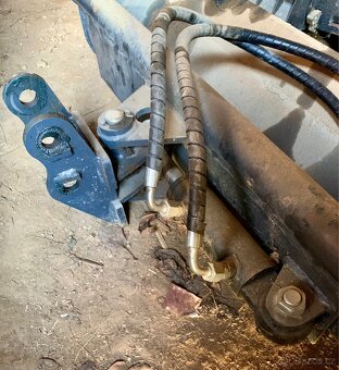 Hydraulická svahová lžíce 100cm (“nová”) - 3