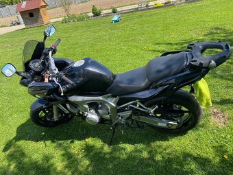 Yamaha FZ6 Fazer - 3