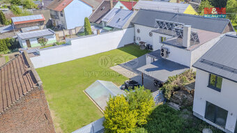 Prodej rodinného domu, 260 m², Uhřice - 3