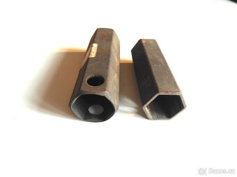 B222_ Trubkový klíč 21 a 22 mm, retro - 3