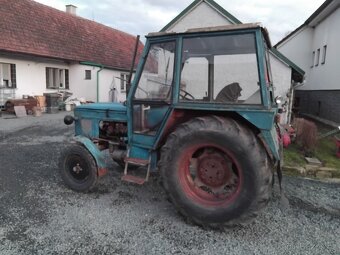 Prodám traktor Zetor - 3