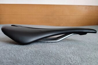 sedlo SPECIALIZED TOUPE COMP GEL 143mm - 3