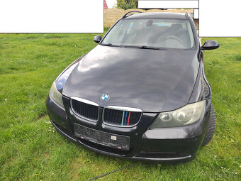 BMW E90,320D, 130KW, plně funkční, bez STK - 3