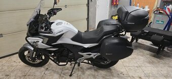 CF-moto 700MT 49KW rok-6/2024 najeto 3000Km - 3