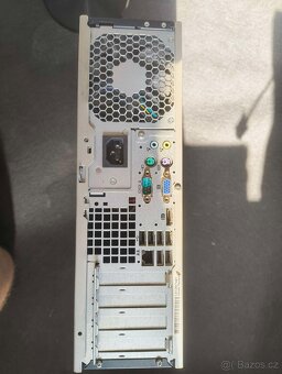 Starší kancelářský počítač HP Compaq dc7900 - 3