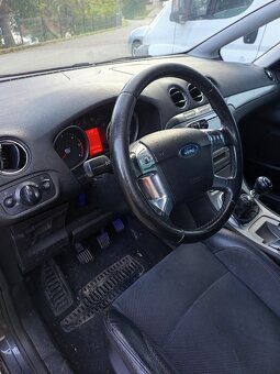 Ford S-MAX 2.0 nafta, r.v. 2006 - 3