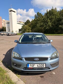 FORD FOCUS 2004 - 3