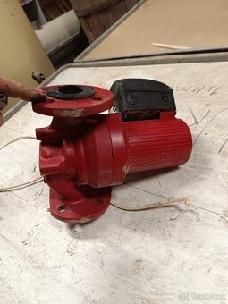 Oběhové čerpadlo grundfos - 3