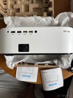 VANKYO PERFORMANCE V700W Projektor - 3