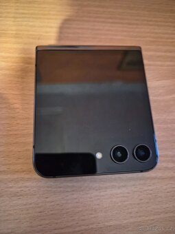 Samsung Galaxy Flip 5 512GB - 3