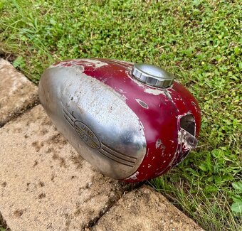 Jawa 250 350 panelka, sportka - nádrž - 3