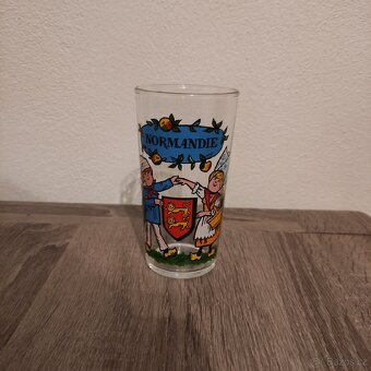 Sklenice hořčici - 3