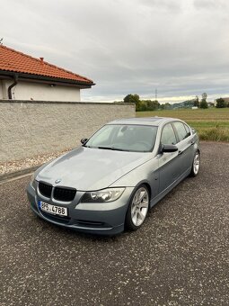 Bmw e90 330i - 3