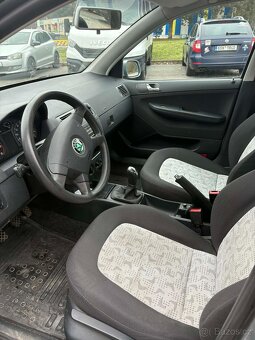 Pronájem auta Škoda Fabia - 3