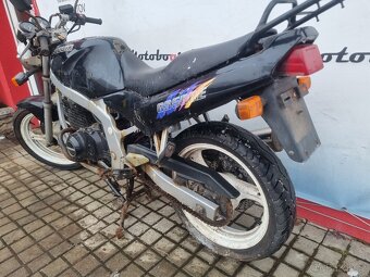 Suzuki GS 500 1995 - 3