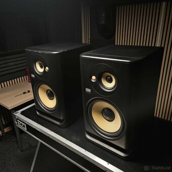 2ks KRK Rokit RP10-3 G4 - 3