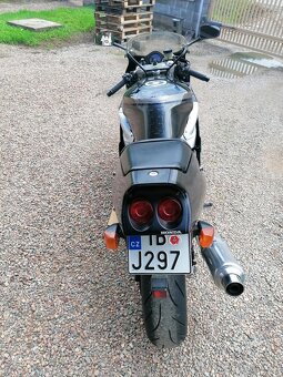 Honda CBR 400 RR nc29 - 3