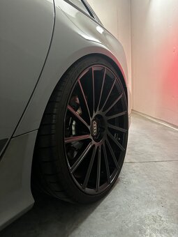 Audi RS6 4.0V8/700HP - 3