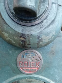 Litinová hoblovka s dlabačkou zn. ROJEK - 3