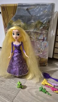 Hasbro táčející Locika - 3