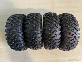 Axial Ripsaw R35 2.2 - 3