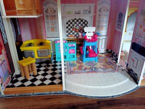 Domeček Kidkraft pro barbie - 3