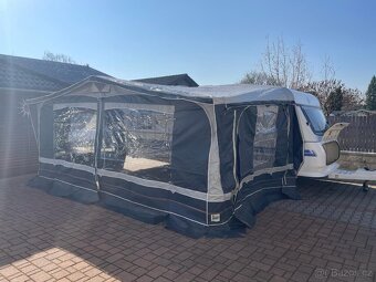 PRODÁNO Hobby Prestige 540, 4 osoby, stan, fr.postel, bojler - 3