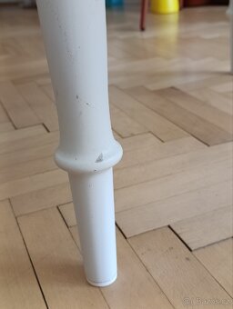 Skládací stůl z IKEA - DANDERYD
- 3