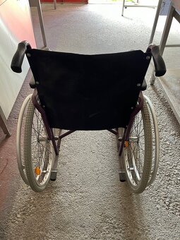 Invalidní vozík- skládací - 3