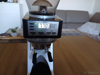 Mlýnek na kávu BARATZA SETTE 270 - 3