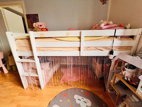 Postel S Prostorem Na Hraní - 3