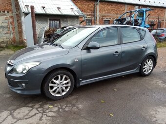 Hyundai i30 Facelift HB r.v.2009 - 3