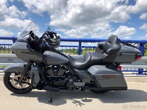 Harley Davidson Road Glide Limited - 3