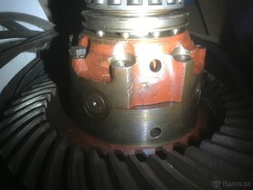 Tatra 813 diferencial - 3