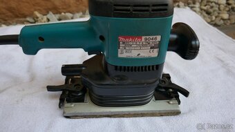 Makita 9046 Vibrační bruska 115x229mm,600W - 3