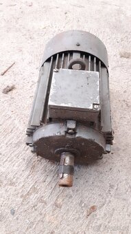 Elektromotor 3 kW 2880 ot./min. - 3