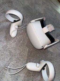 OCULUS (META) QUEST 2 VIRTUAL REALITY - 128 GB - 3
