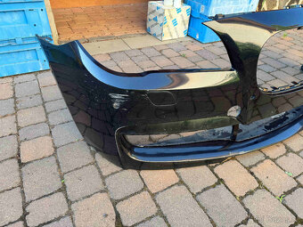 BMW 7 F01 F02 F03 predný nárazník M Technic - 3