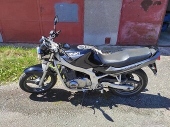 Suzuki gs500e - 3