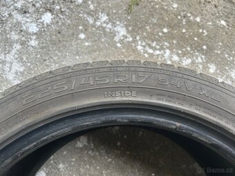 Zimní pneu 225/45/17 Nokian - 3