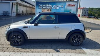 Mini cooper r56 1.6 16v 88kw - 3