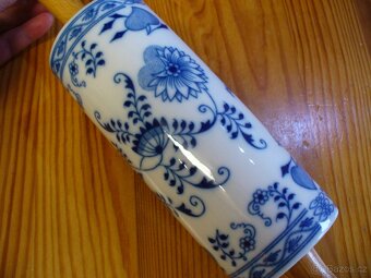 Cibulák - váleček na nudle - 3