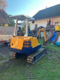 Pásový bagr Yanmar - 3