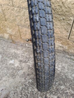 Prodám přední kolo čz 150,125 - 3